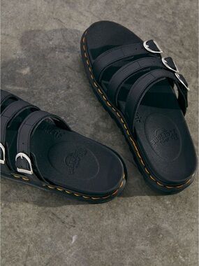 Dr Martens Blaire Slide Sandals - Size 11